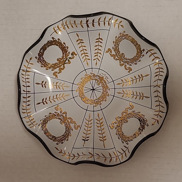 Vintage Signed Ribbon Glass Candy Dish / Trinket Dish / Catchall - Picture 16 of 16